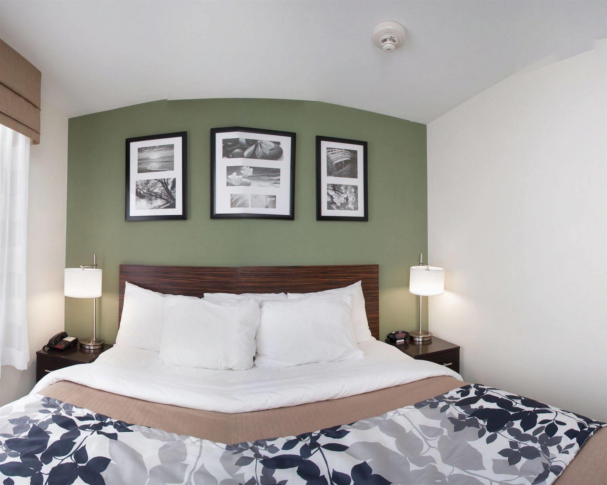 Days Inn By Wyndham Brooklyn Borough Park New York Luaran gambar