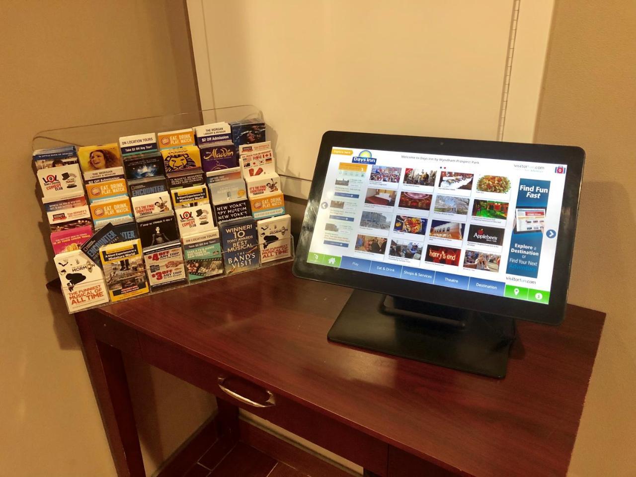Days Inn By Wyndham Brooklyn Borough Park New York Luaran gambar